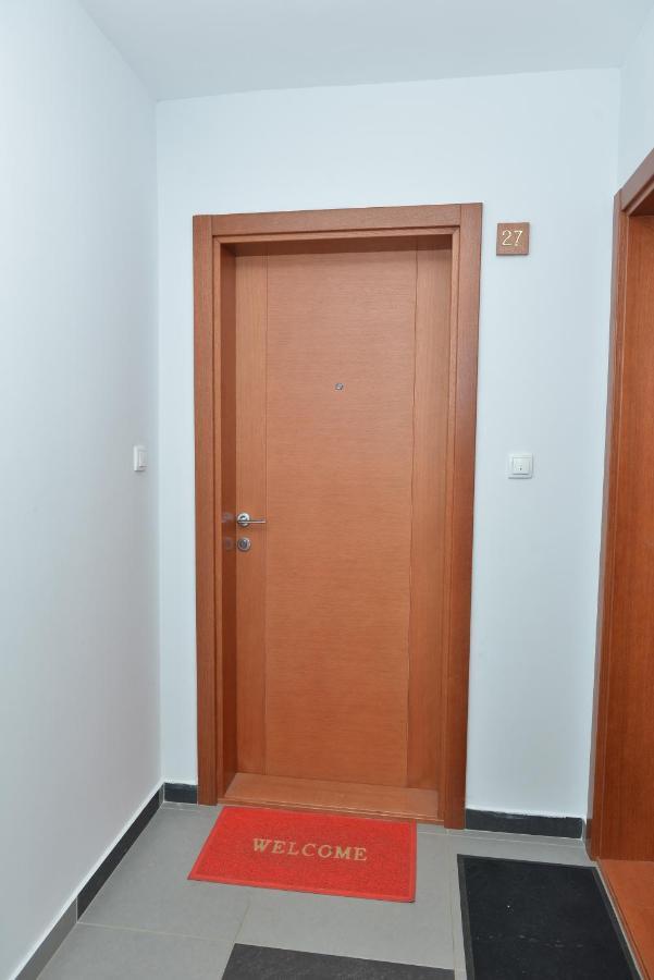 Studio Apartman Zvezdana Noc Vrnjacka Banja Exterior photo